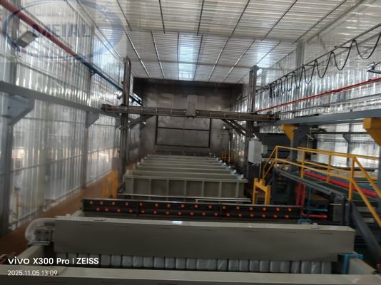 Buen precio Línea de producción anodizante de 500 T/M personalizada para perfiles de puertas y ventanas de gama alta con energía de gas natural En línea