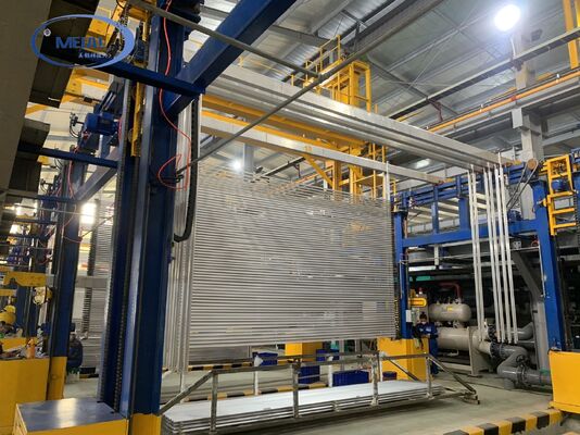 Buen precio Línea de producción profesional de anodizado de aluminio con capacidad de 2000T/M para aluminio 6063 6061 con diseño personalizado En línea