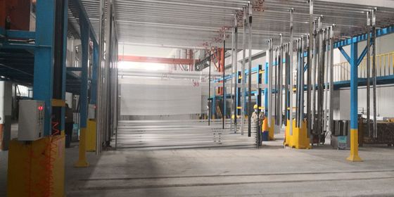 Buen precio La línea de anodización automatizada horizontal equipo 1500T/Month hizo salir en línea