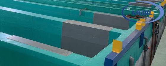 Línea de producción de anodización de alta gama para equipos de tratamiento de superficie personalizados