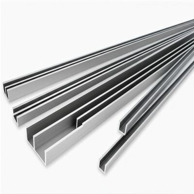Buen precio Línea de anodizado horizontal con capacidad de 500T/mes, longitud máxima de perfil de 6500 mm y película ajustable de 8-12 µm en línea
