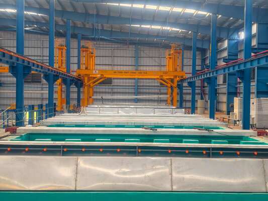 Buen precio Línea de anodizado 1000T/M/conjunto de placa de cátodo de acero inoxidable SS316L con superficie decapada y pasivada para capacidad de corriente CC de 3000 A en tanques de anodizado en línea