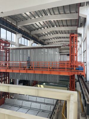 Buen precio Línea de producción de anodizado de aluminio vertical totalmente automática Equipo de oxidación vertical personalizado en línea