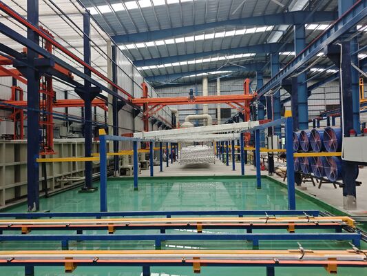 Buen precio Línea automática de anodizado duro para el tubo del cilindro hidráulico 30 ‰ 50 μm de oxidación resistente al desgaste en línea
